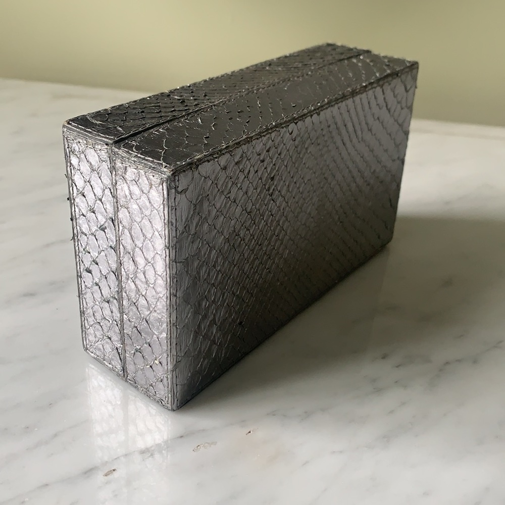 Silver python box evening bag - Picture 4 of 8
